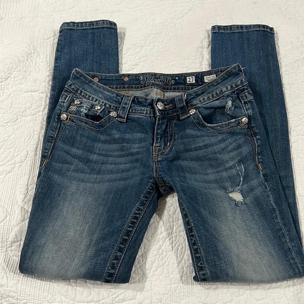 Miss Me Signature Skinny Jean distressed Size 27